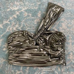 BRAND NEW-METALLIC ZARA ONE SHOULDER CROP TOP